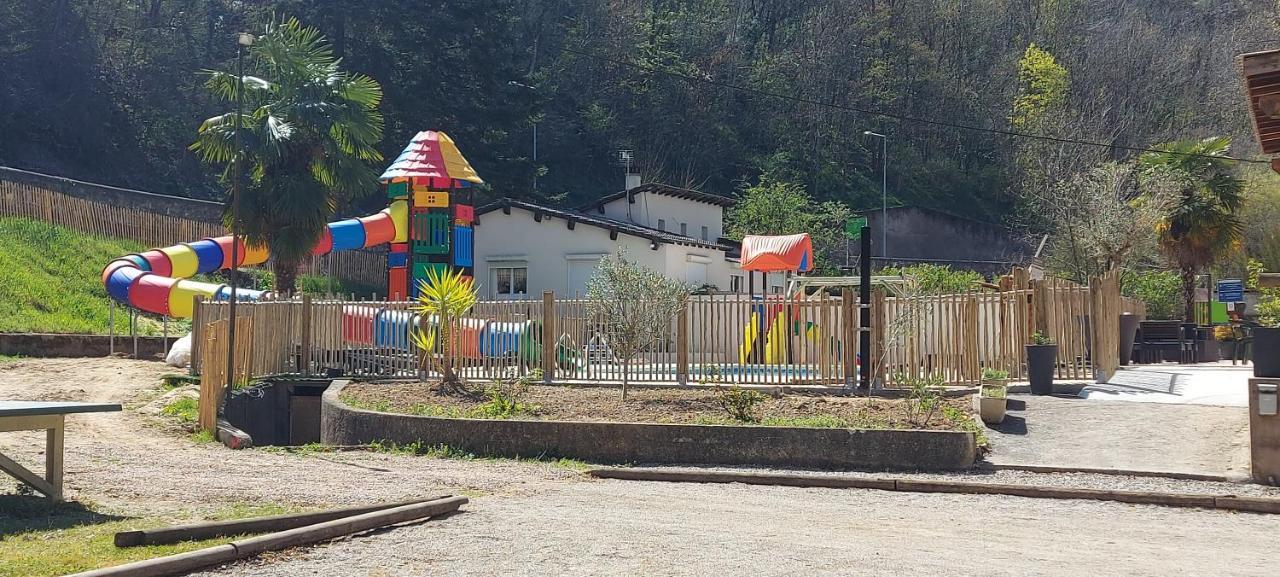Camping Les Sables Турнон-сюр-Рон Екстериор снимка